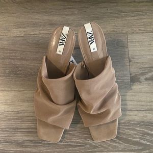 Zara Slouchy Mules